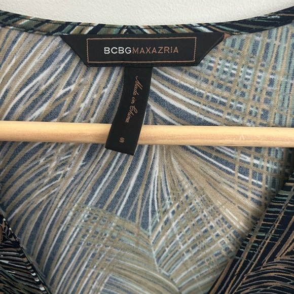 BCBGMaxAzria Leaf Patterned Midi Dress - Picture 5 of 5